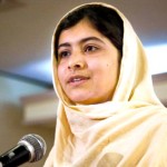 Malala Yousafzai: Dateci penne per scrivere prima che qualcuno metta armi nelle nostre mani