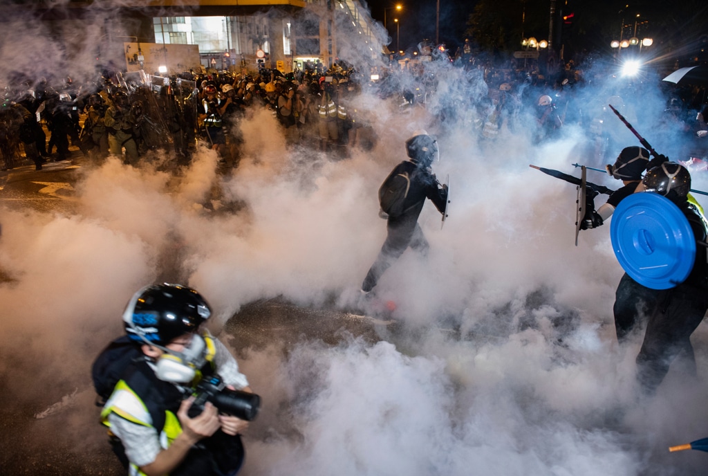 Ilaria Maria Sala: La violenza inquietante che scuote Hong Kong